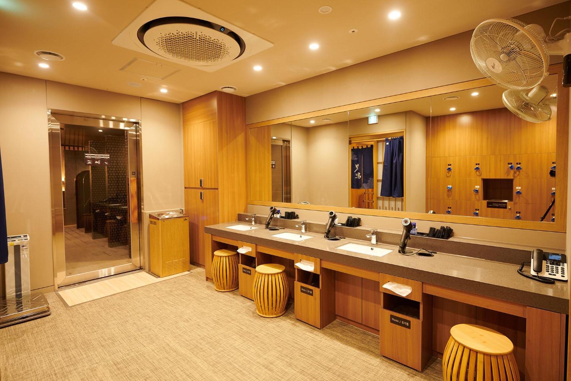 Hotel Kuretakeso Insadong Seoul Bagian luar foto